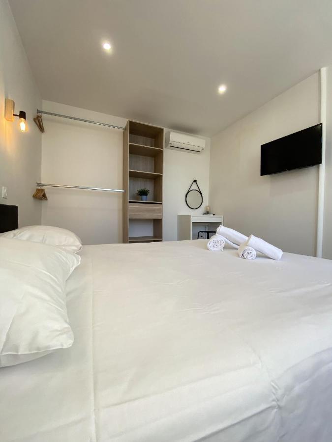 La Cle -Climatisation - Parking Prive - Ideale - Professionnels - Familles - Amis Hyeres Bagian luar foto